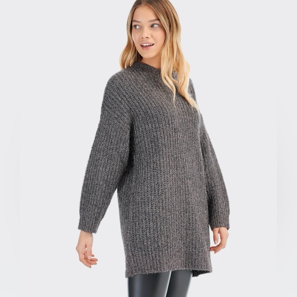 Livi’s Sweater Women 100% Extra Fine Merino Wool Fall Winter Black Long Sleeve - Picture 1 of 7
